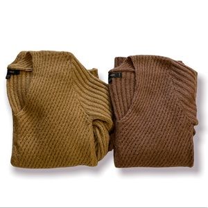 women’s love tree vneck sweater SIZE SMALL - BROWN & TAN